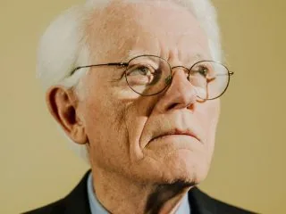 An image of Peter Lynch